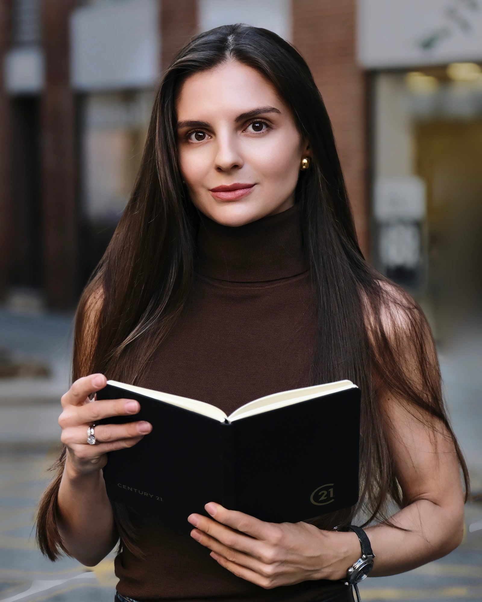 Yanina Struneuskaya — estate agent in Barcelona, CENTURY 21