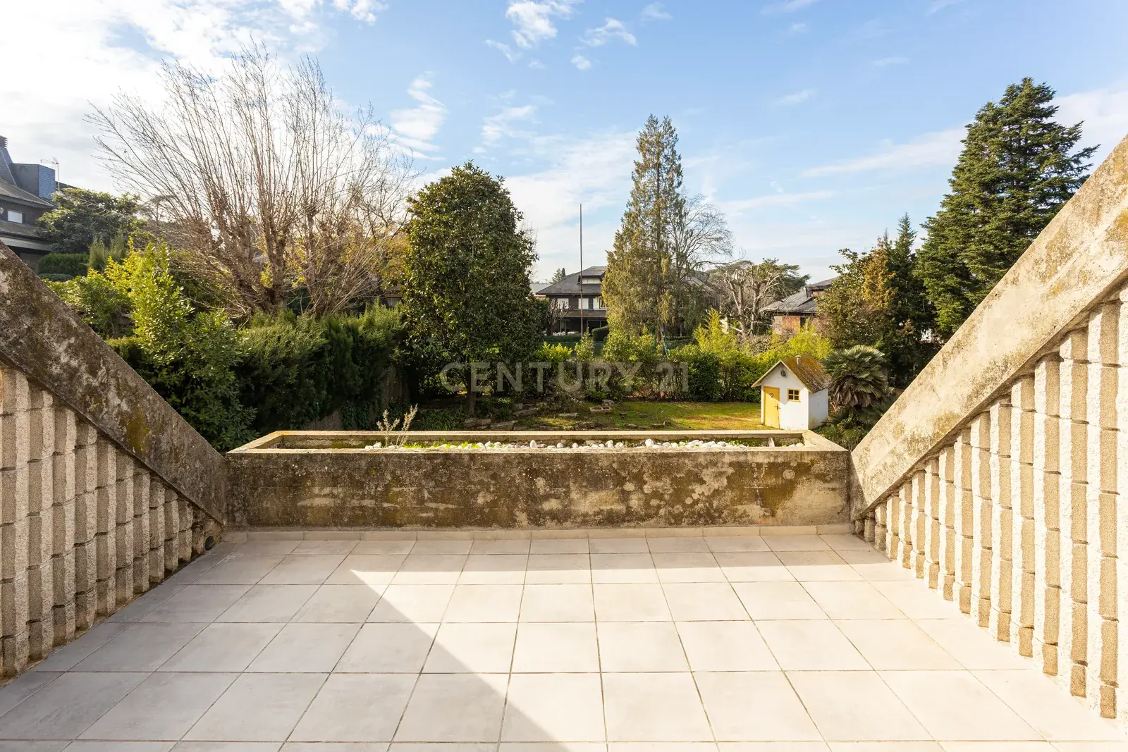 House / Villa for Rent in Sant Cugat del Vallès — 580 m², 6 beds